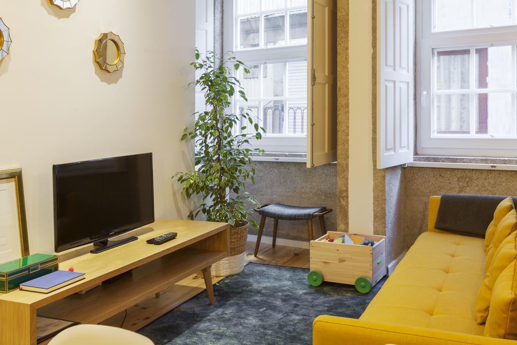 Old Stone Flats By Host Wise Apartamento Porto Exterior foto